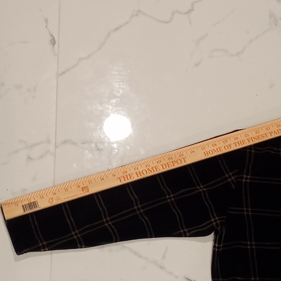 Jason Maxwell Petite Large Plaid Button-Up Long Sleeve Shirt - Picture 6 of 8